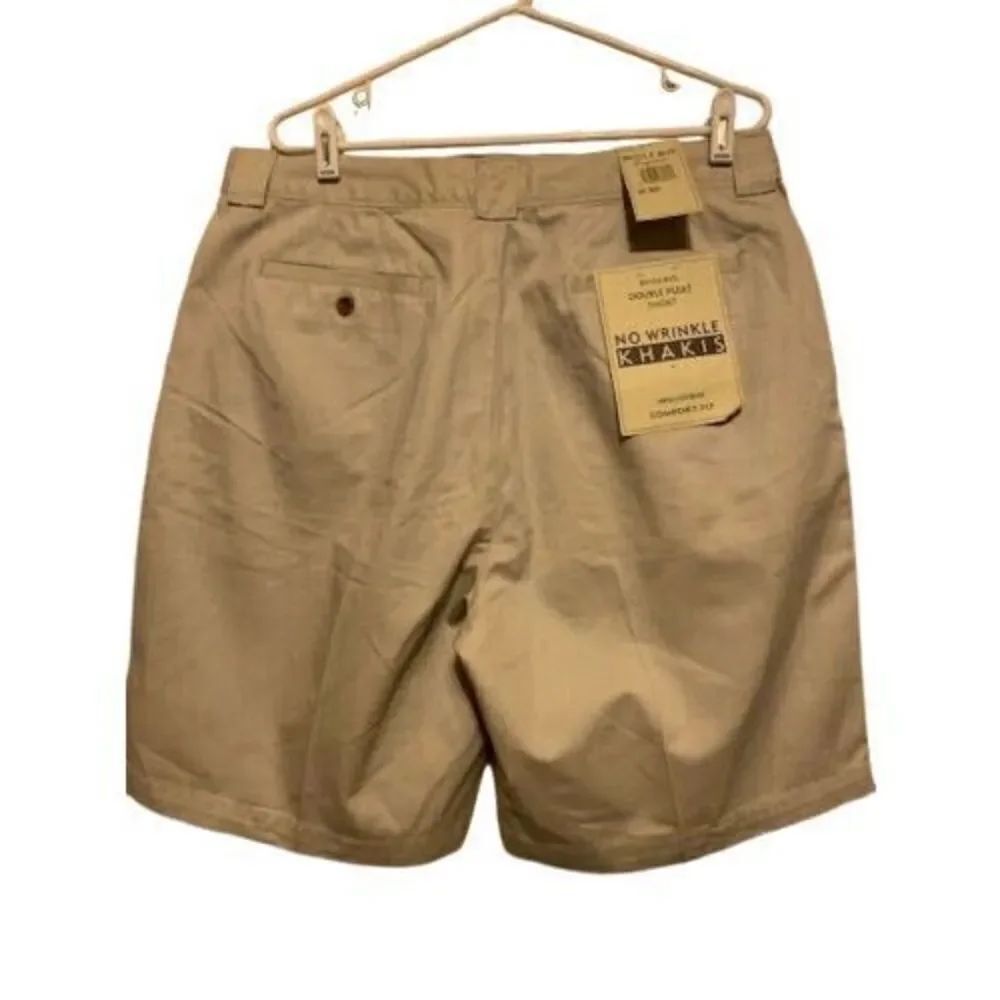 BUGLE BOY DOUBLE PLEAT NO WRINKLE KHAKIS SIZE 36 COMFORT FIT SHORTS NWT